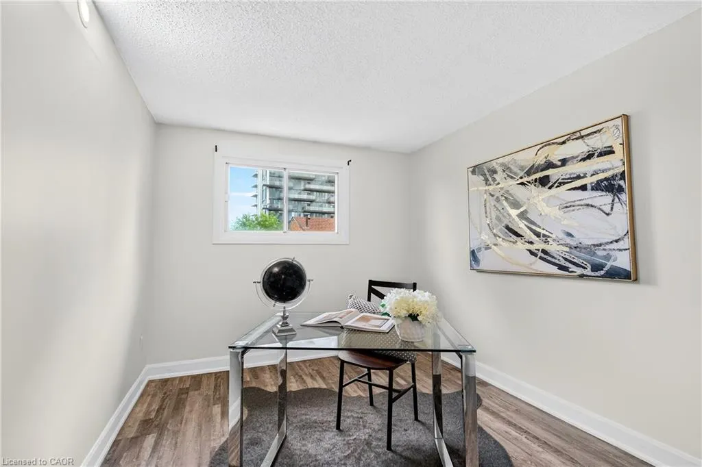 75 Berkindale Drive, #95
