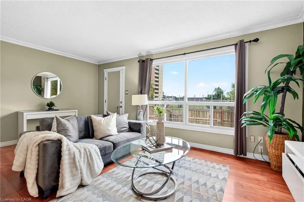 75 Berkindale Drive, #95