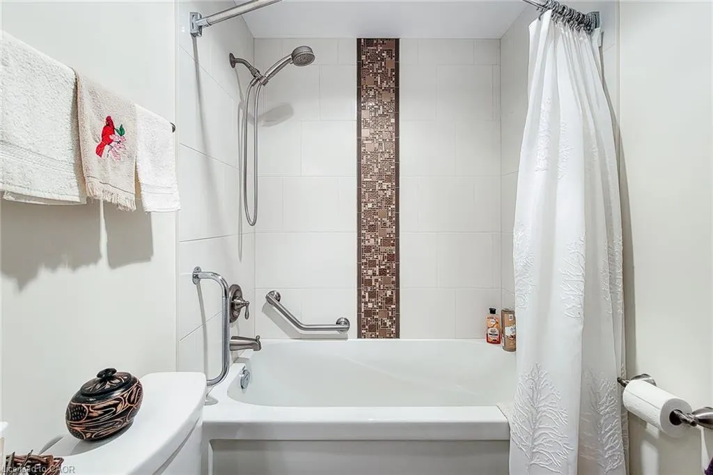 1115 Paramount Drive, #88