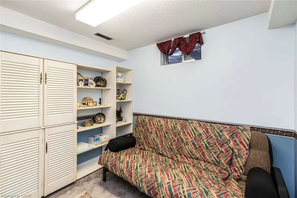 10 Wentworth Drive, #36