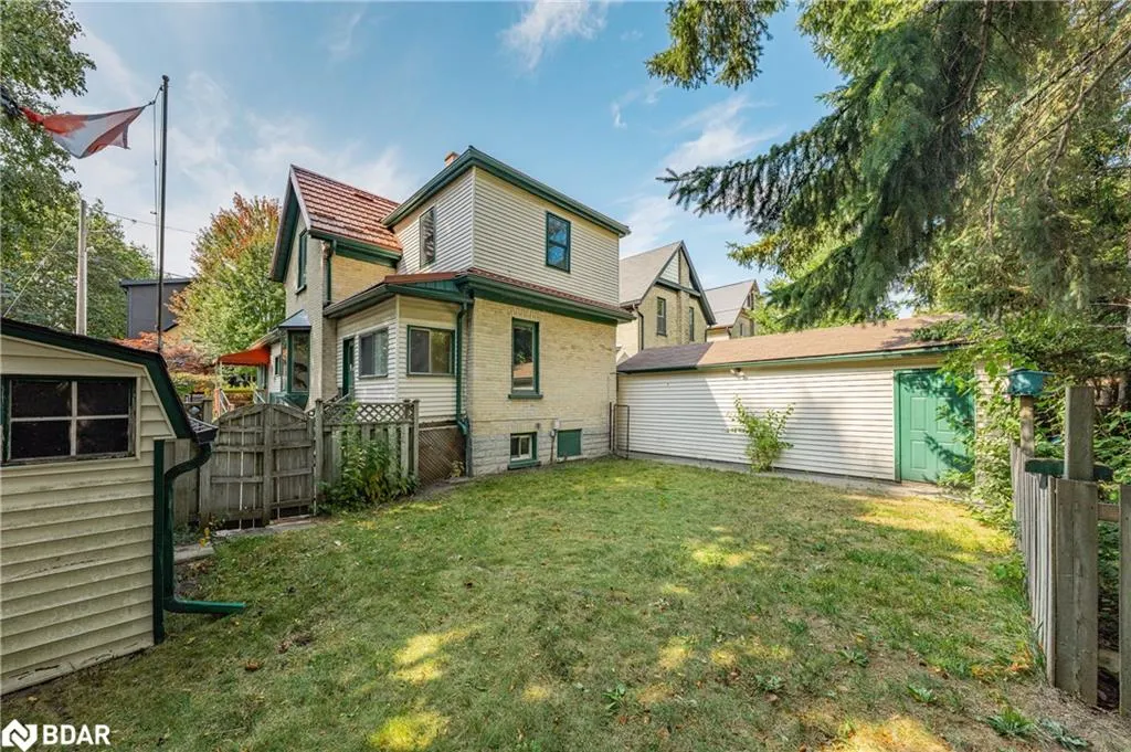 6 Theresa Street