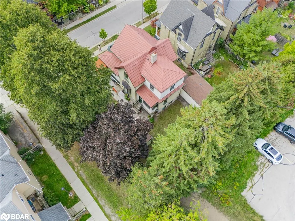 6 Theresa Street