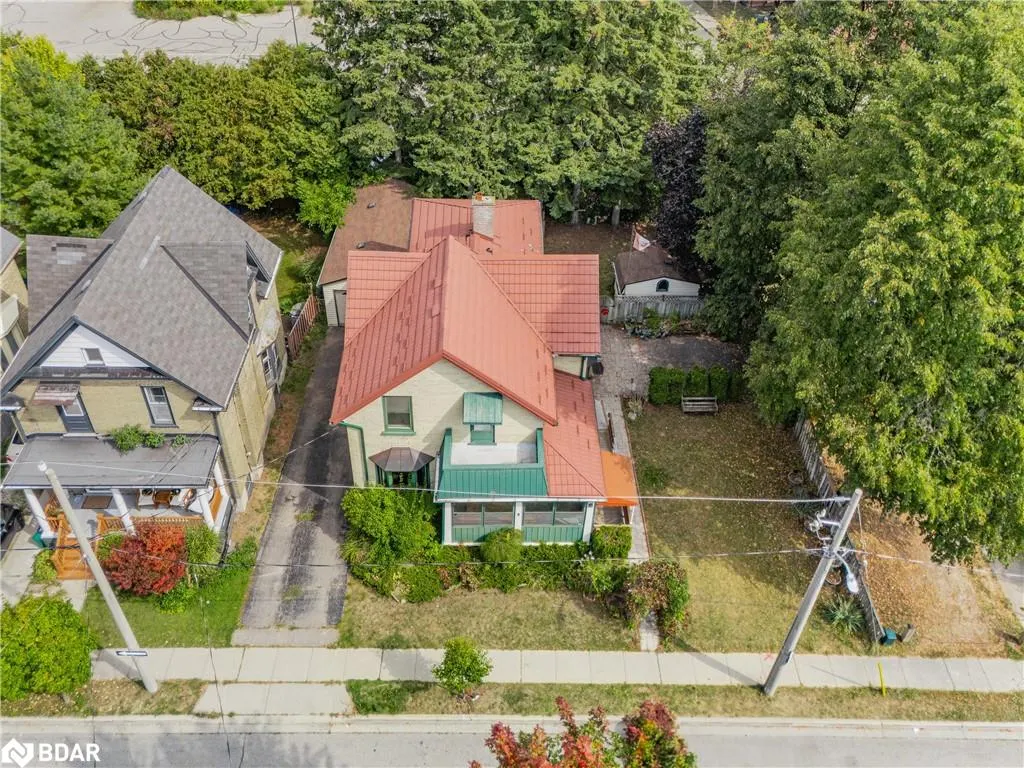 6 Theresa Street