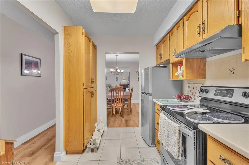 93 Westwood Road, #206
