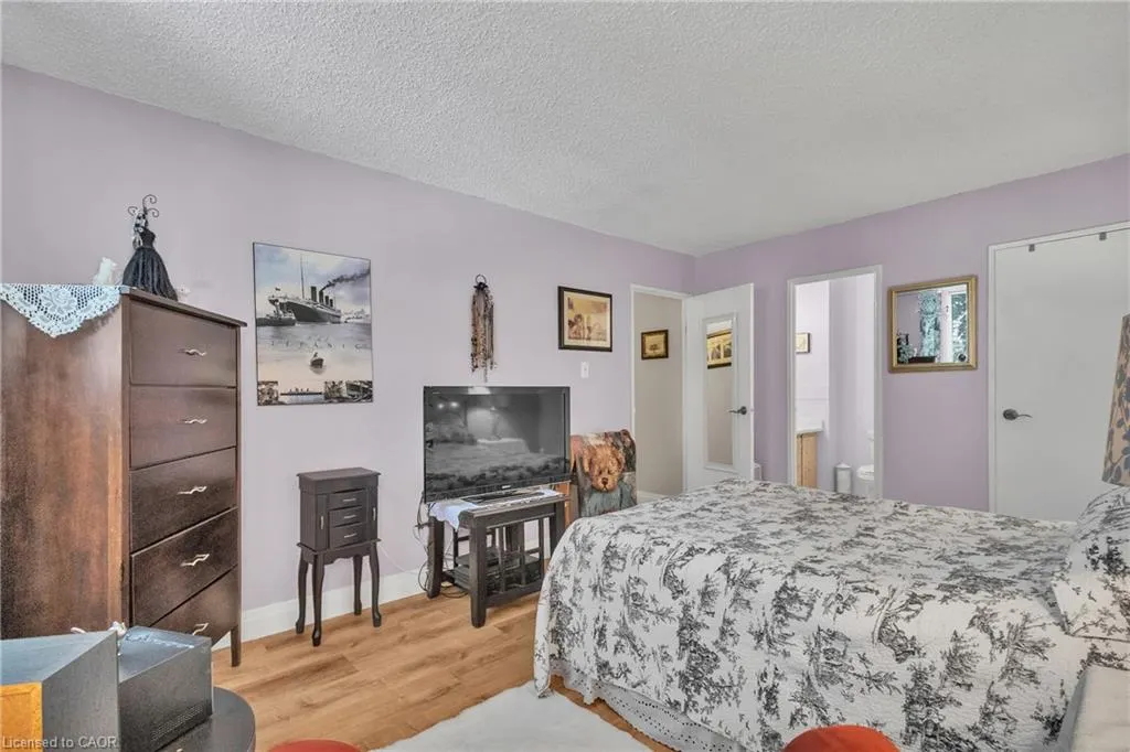 93 Westwood Road, #206