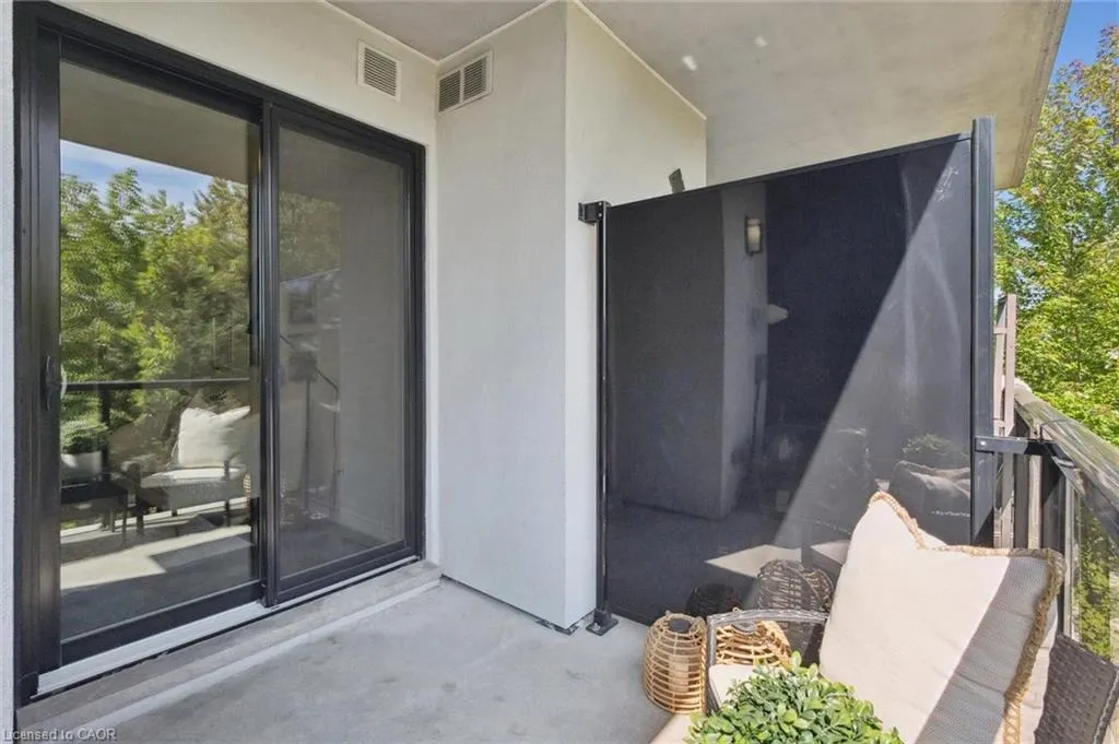1280 Gordon Street, #210