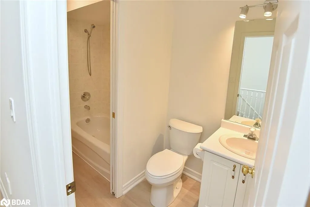 4045 Upper Middle Road, #14