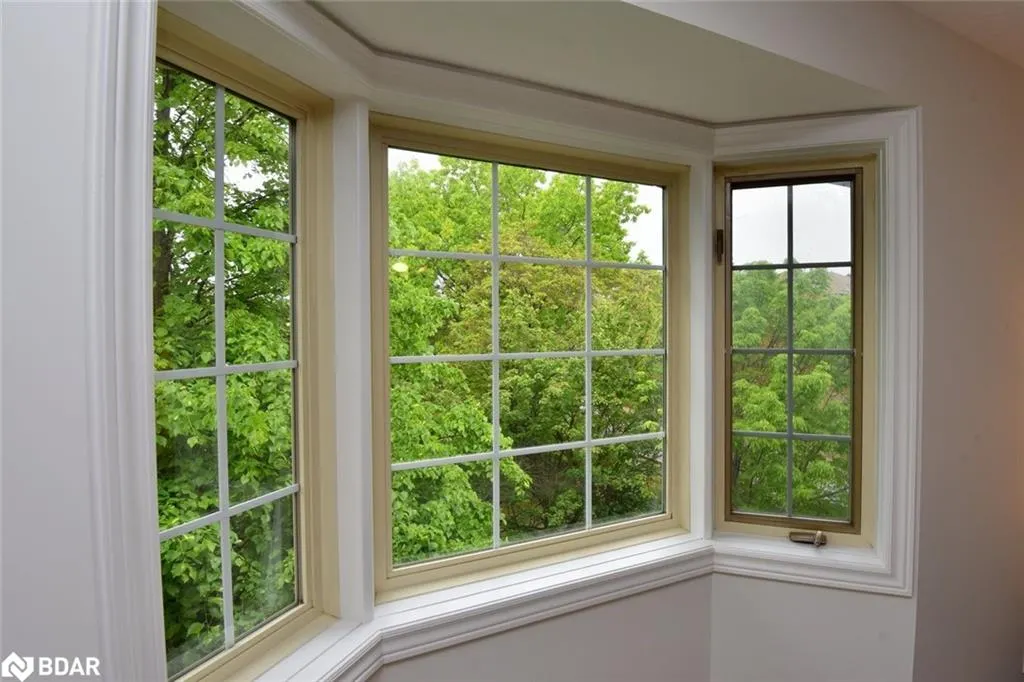 4045 Upper Middle Road, #14