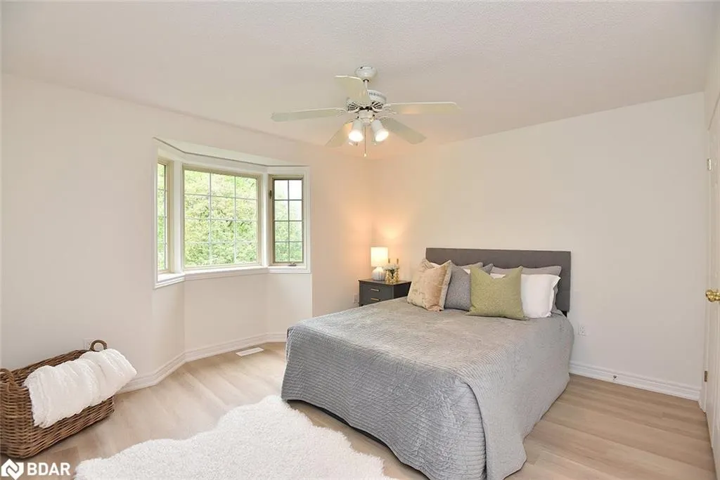 4045 Upper Middle Road, #14