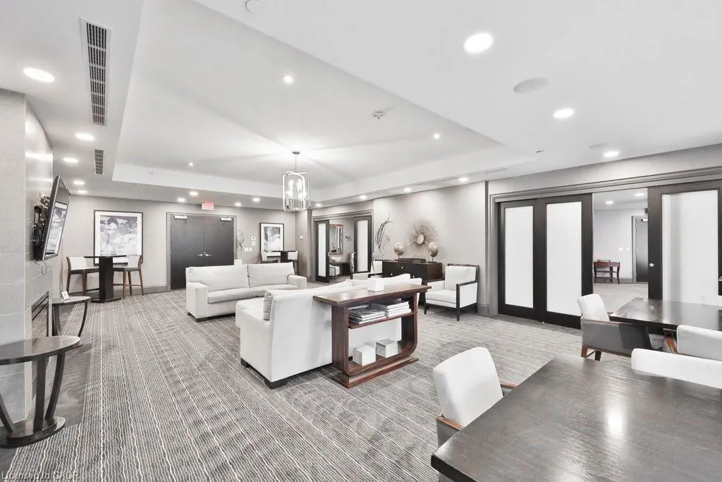 11 Bronte Road, #501