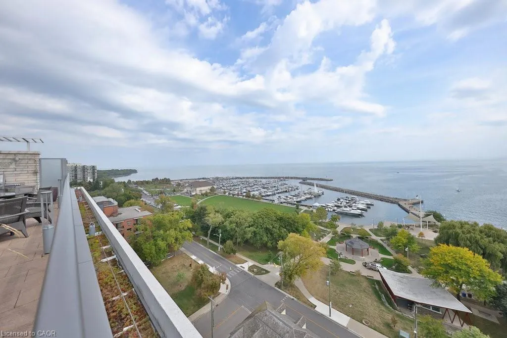 11 Bronte Road, #501