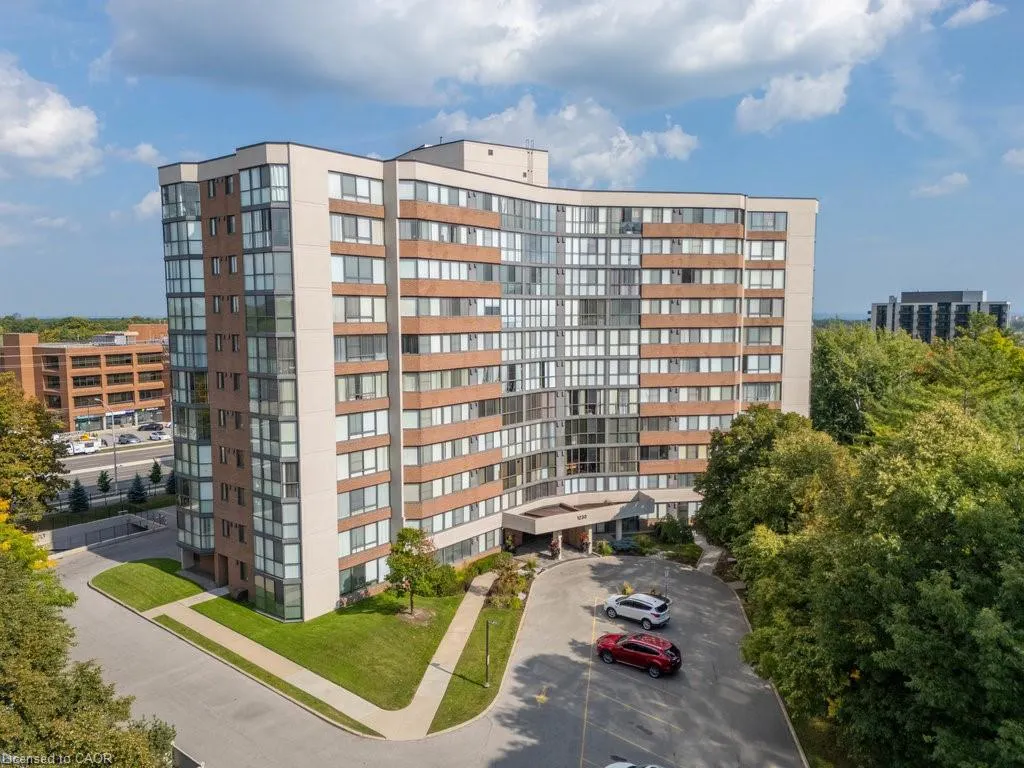 1230 Marlborough Court, #305