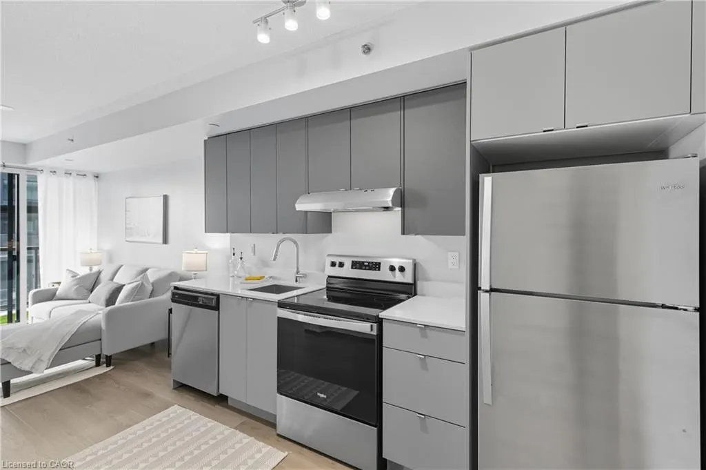 3200 Dakota Common, #B602