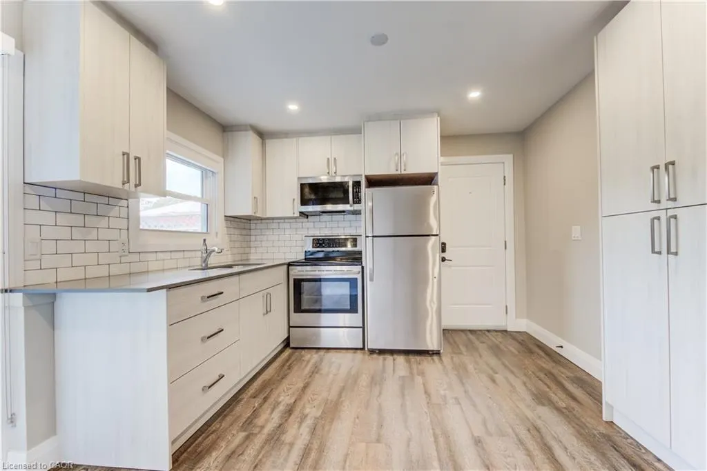 294 Rosemount Drive, #B