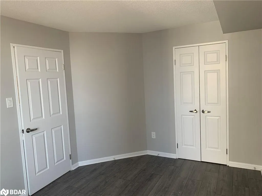 101 Subway Crescent, #1414