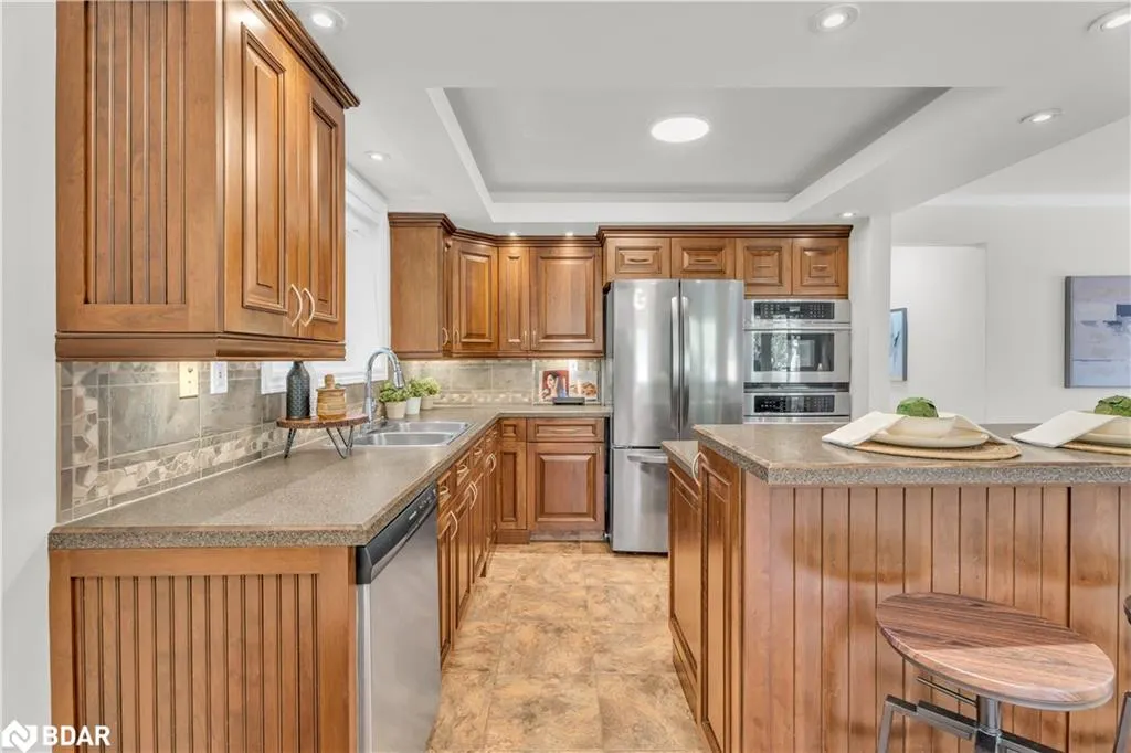 3 Stockman Crescent