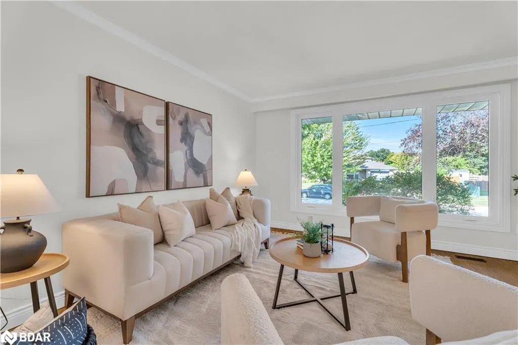 3 Stockman Crescent