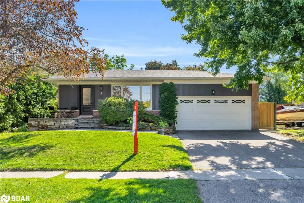3 Stockman Crescent