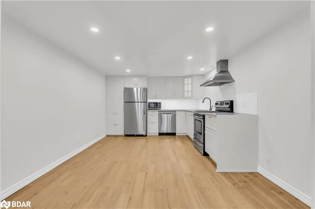 3 Stockman Crescent