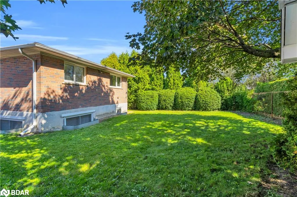 3 Stockman Crescent