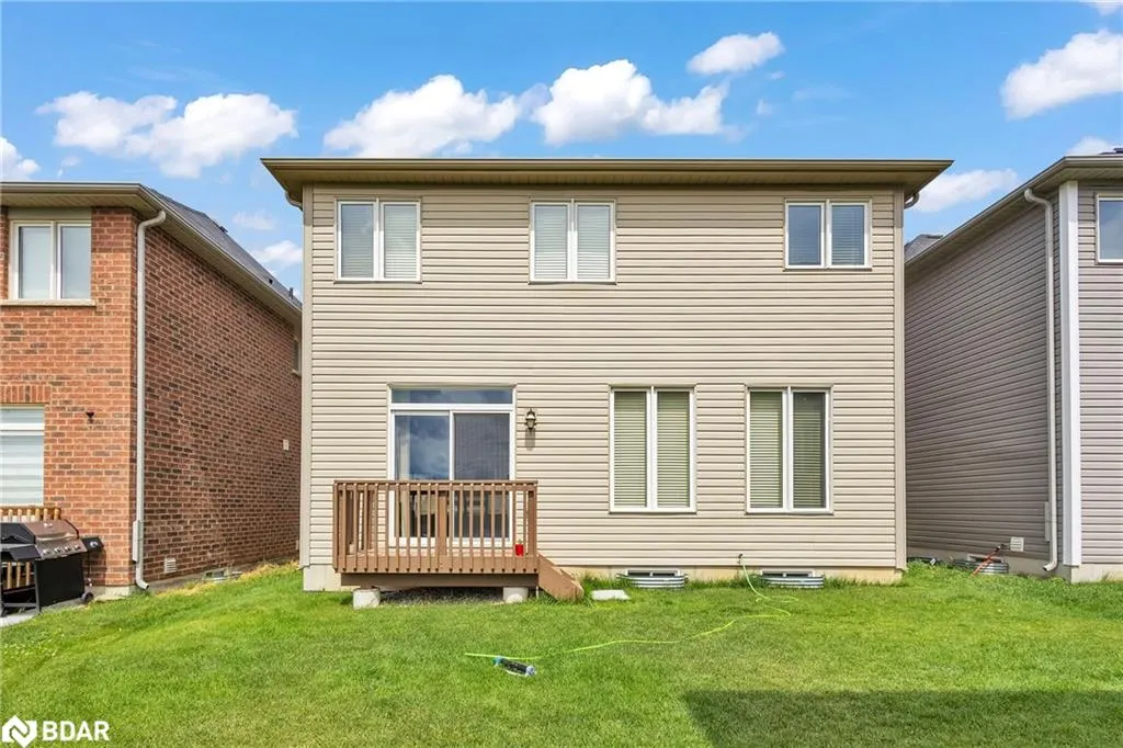 163 Munro Circle