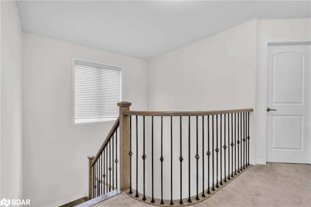 163 Munro Circle