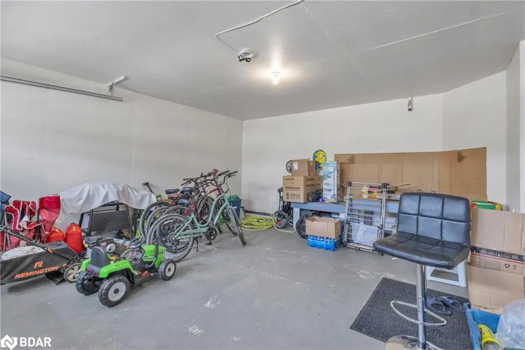 163 Munro Circle