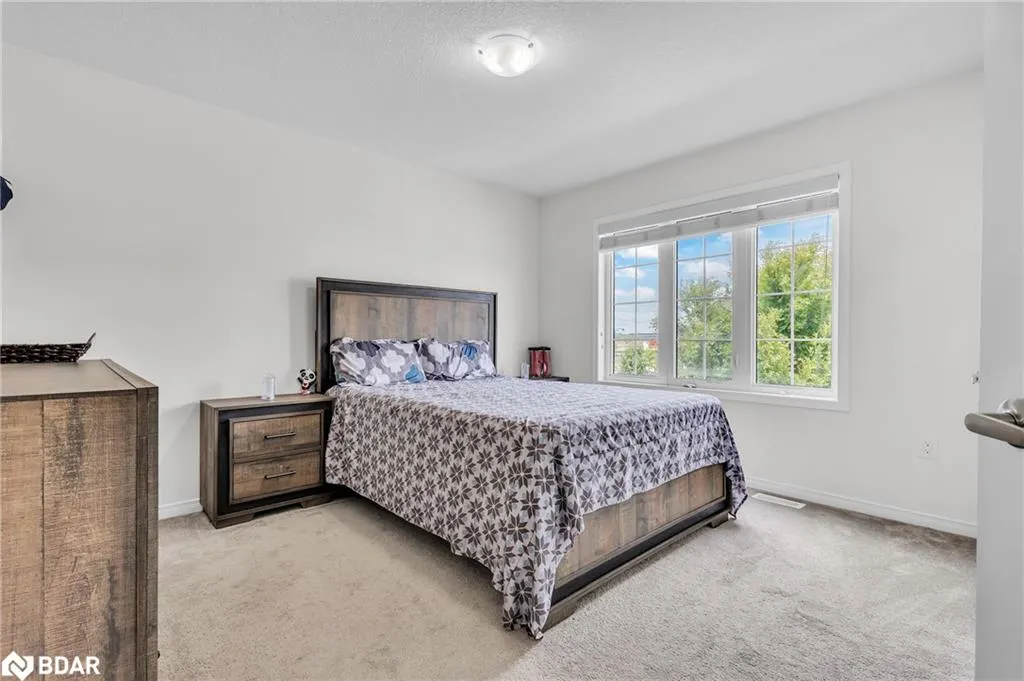 163 Munro Circle