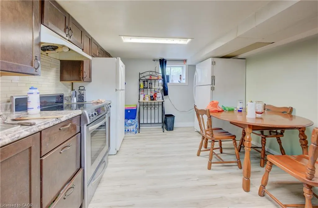 324 Maple Avenue, #BASEMENT