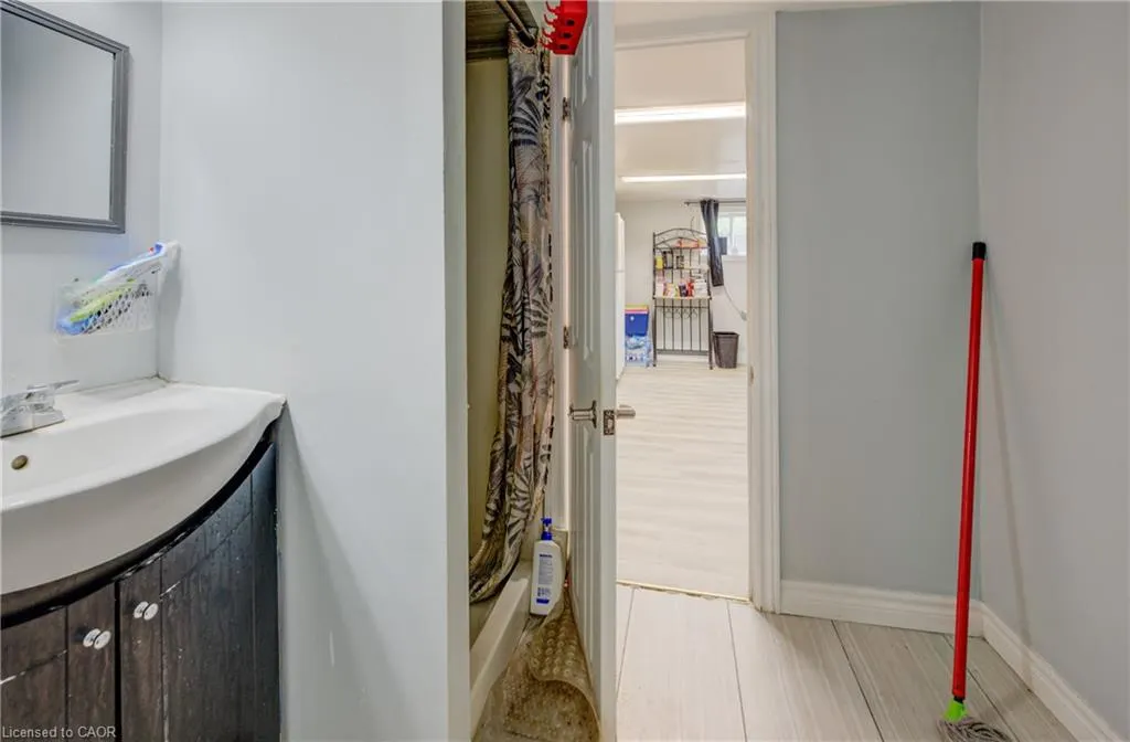 324 Maple Avenue, #BASEMENT