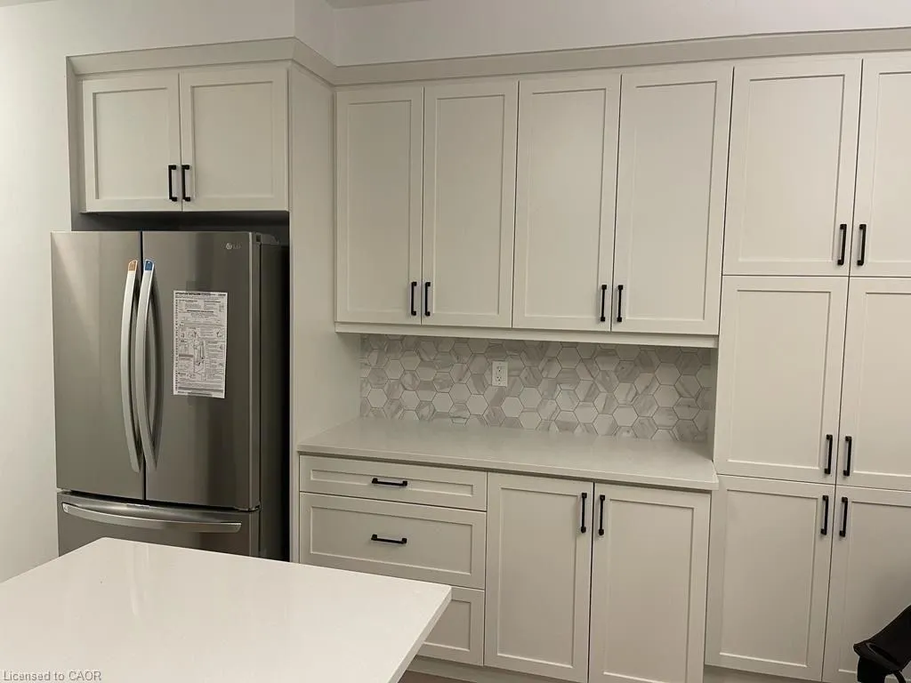 155 Rosenberg Way