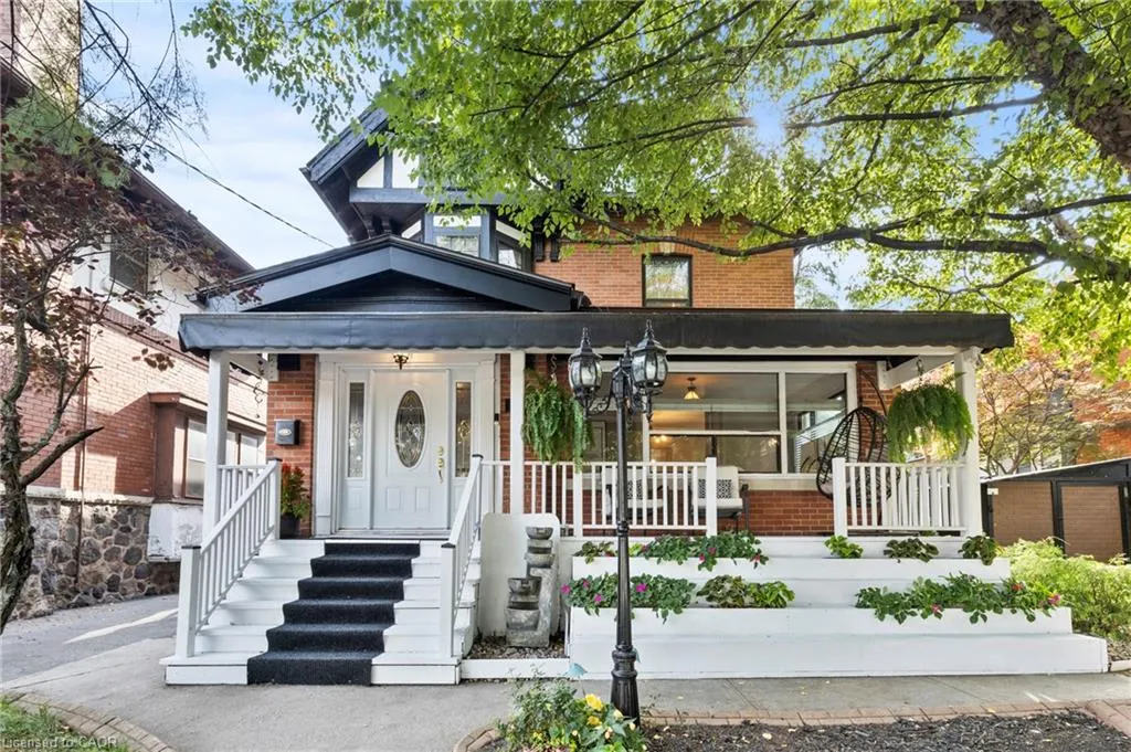 99 Burris Street