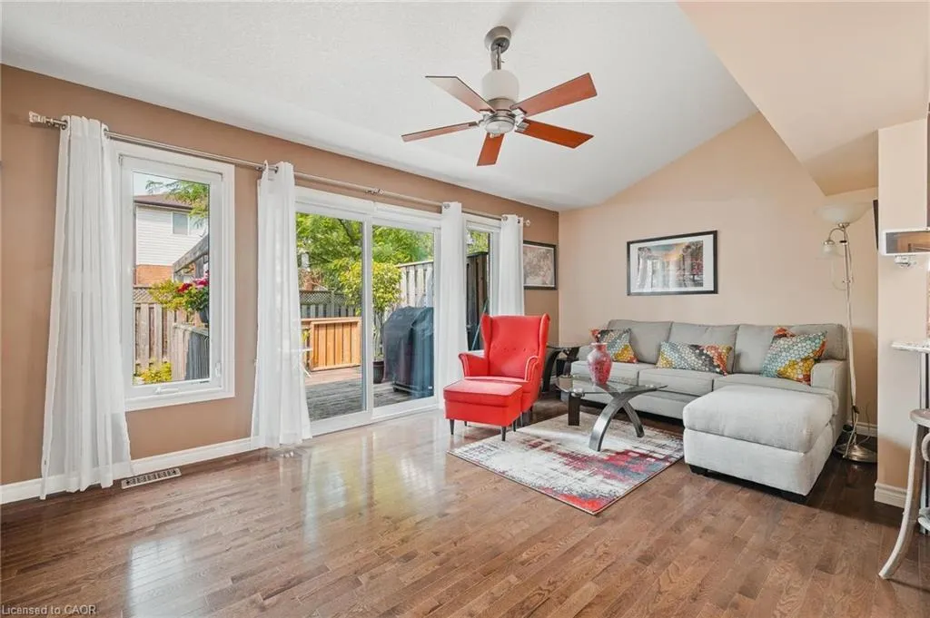 555 Chablis Drive, #11