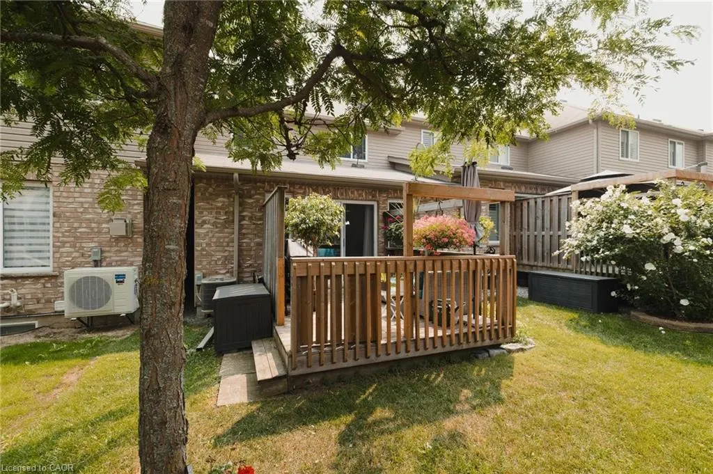 555 Chablis Drive, #11