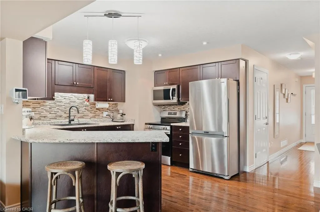 555 Chablis Drive, #11