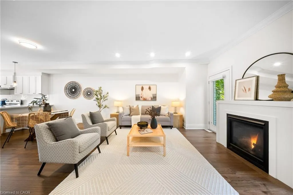 111 Wilson Street E, #7