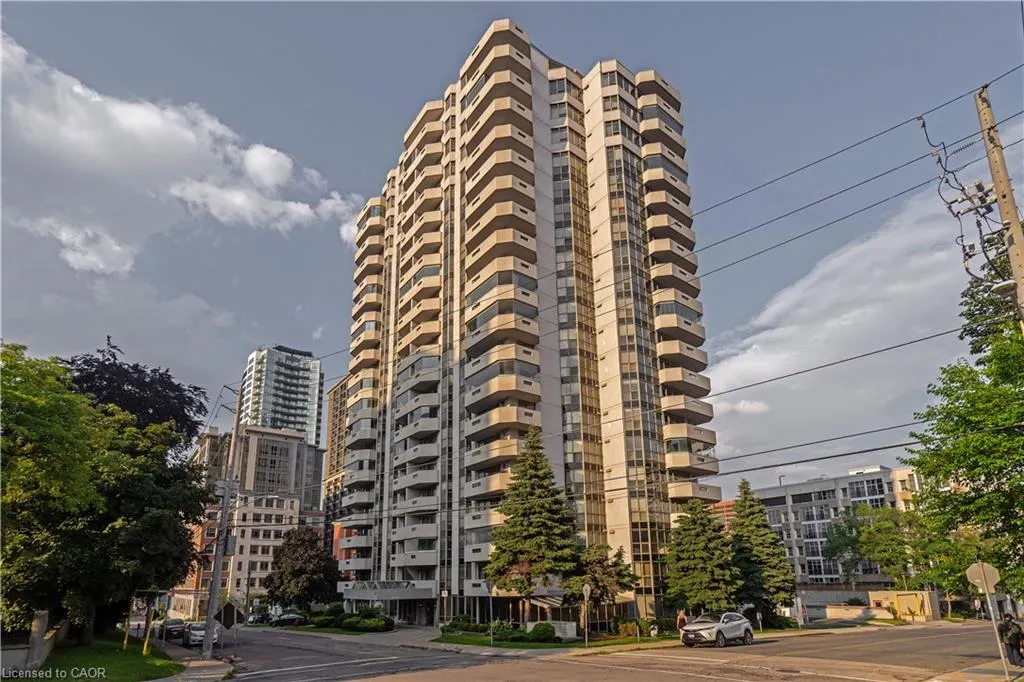 67 Caroline Street S, #501