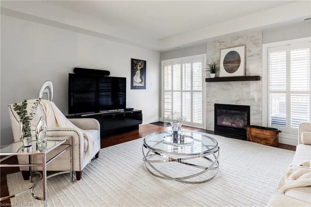 3220 New Street, #5