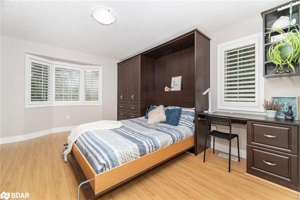 540 Guelph Line, #1