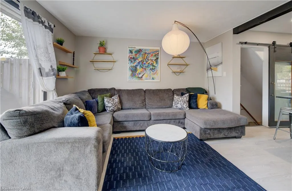 1 Donlea Drive, #2