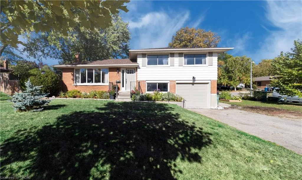 78 Devere Drive