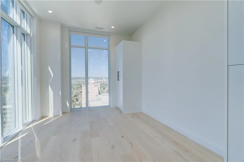 500 Brock Avenue, #2101