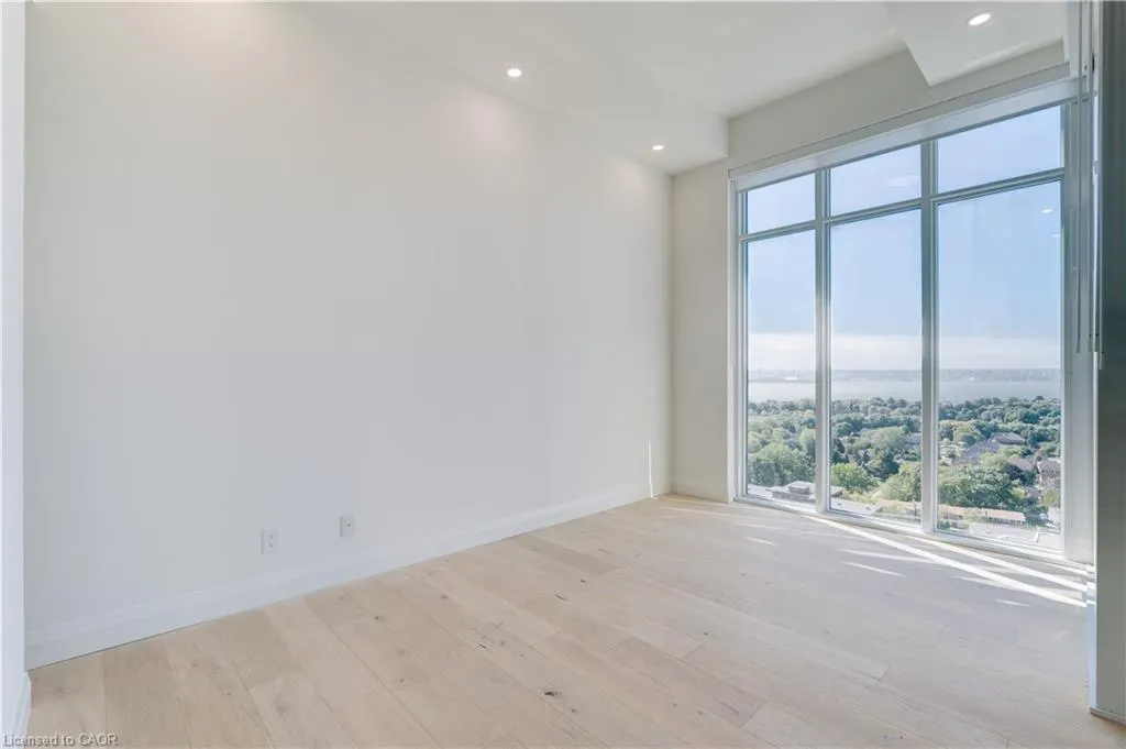500 Brock Avenue, #2101