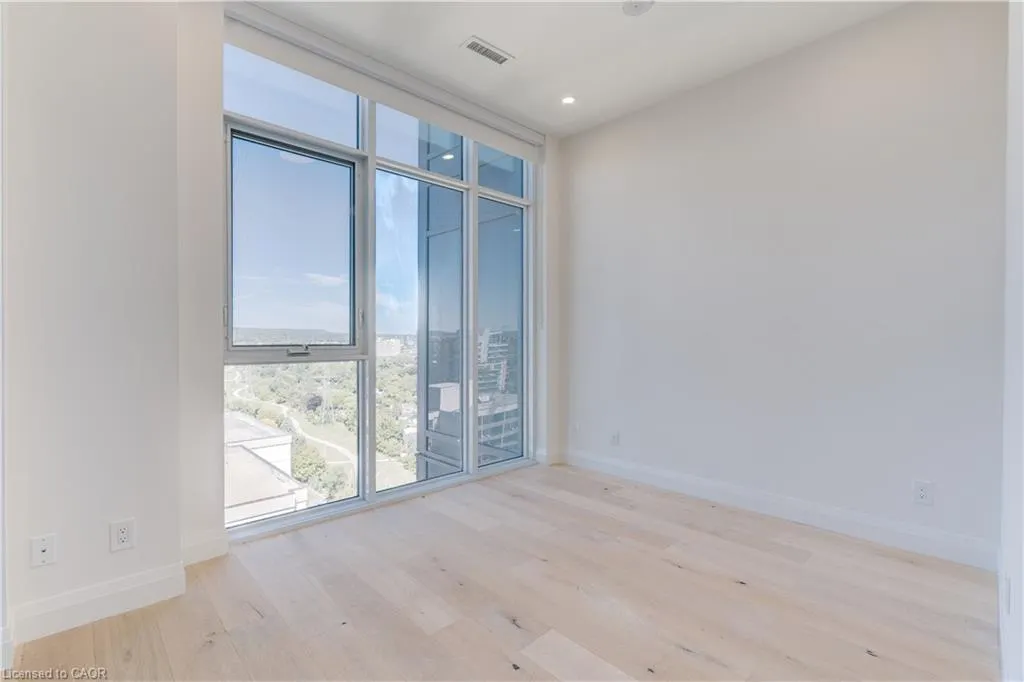 500 Brock Avenue, #2101