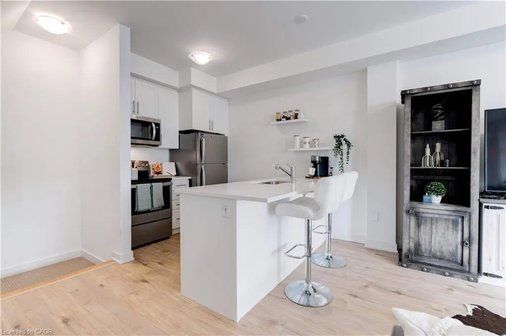 590 North Service Road, #46