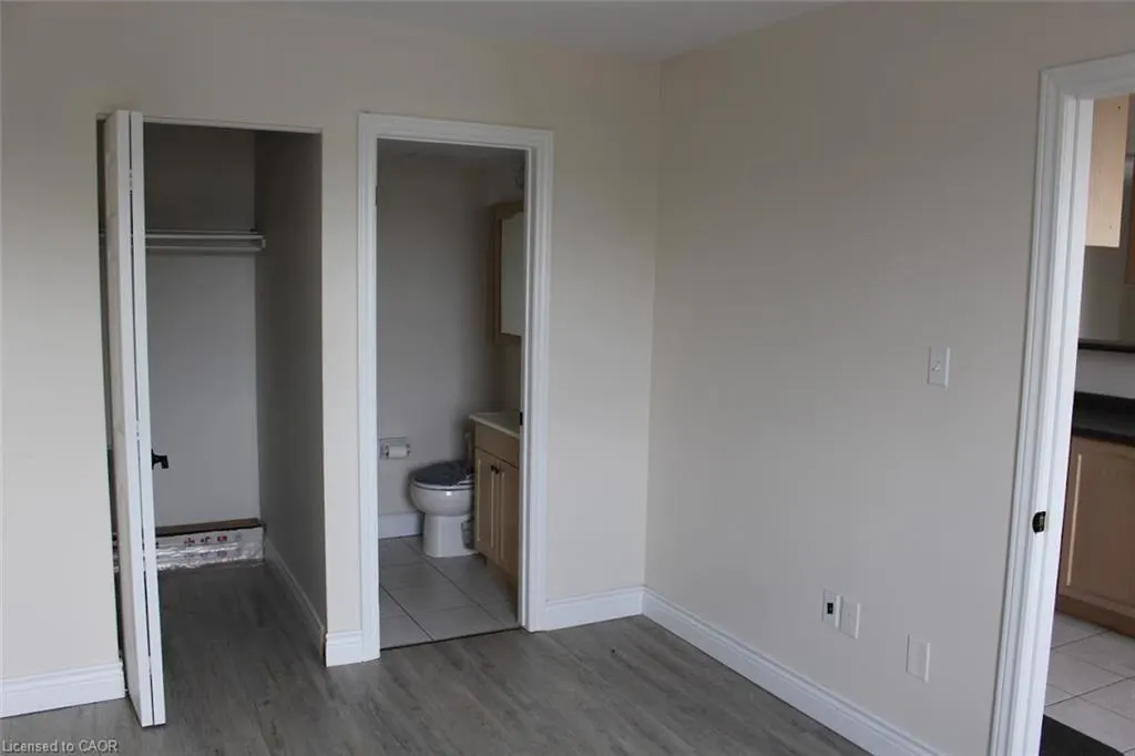851 Queenston Road, #204
