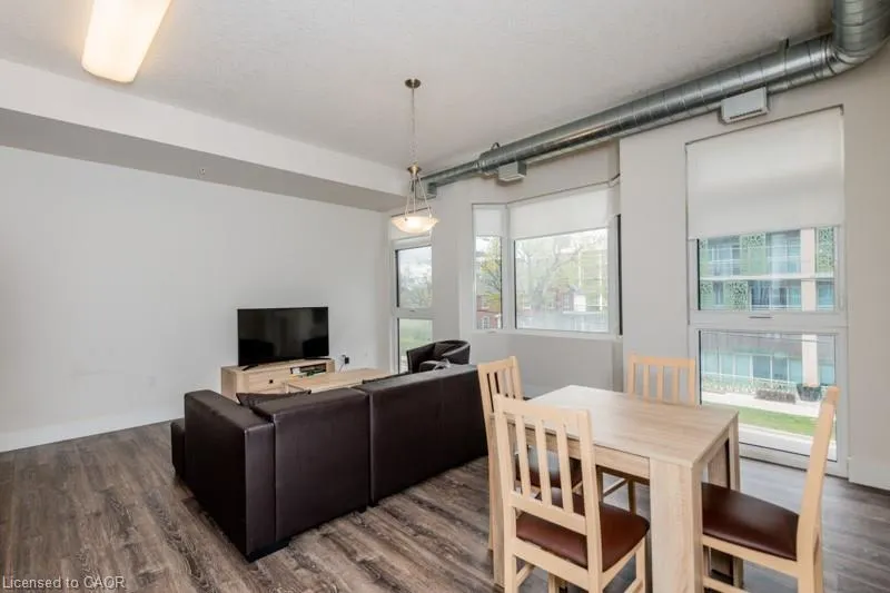 253 Albert Street, #205
