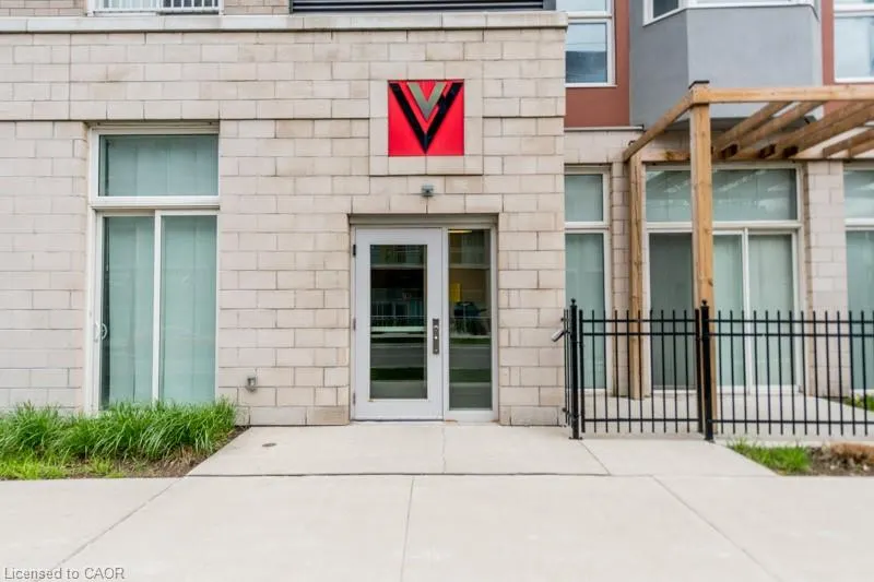 253 Albert Street, #205