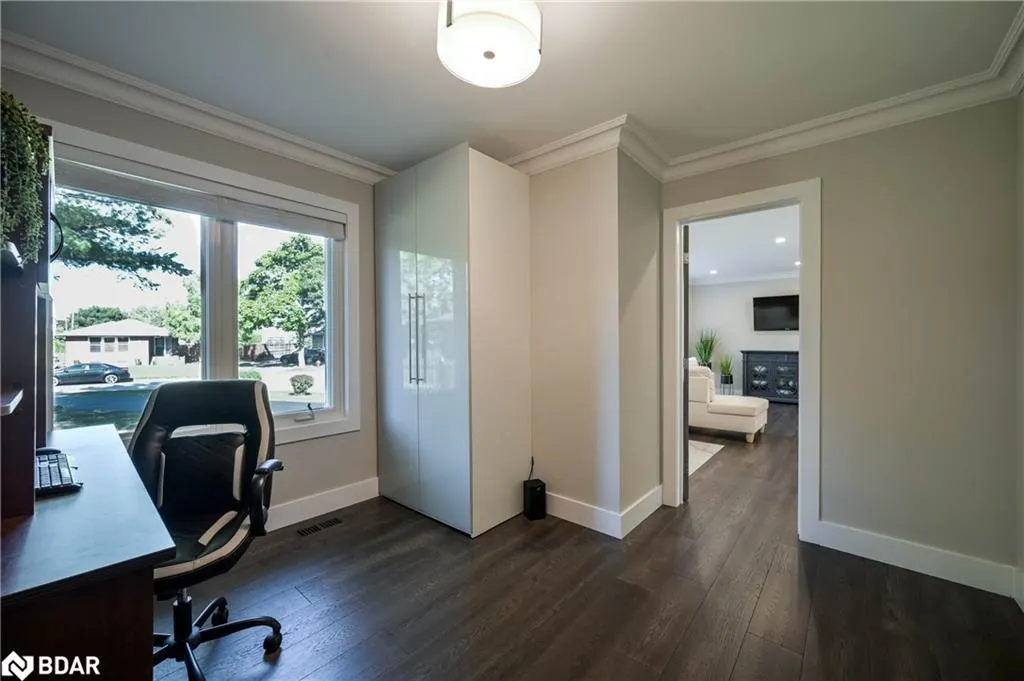 390 Wendall Place