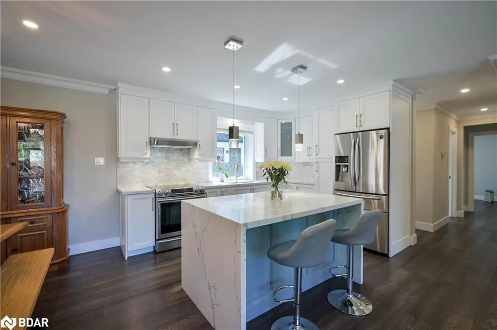 390 Wendall Place